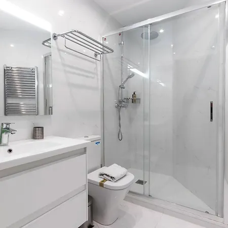 Indautxu Viii By Aston Apartment